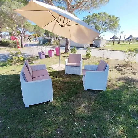 Reve De Jade Campsite Lattes
